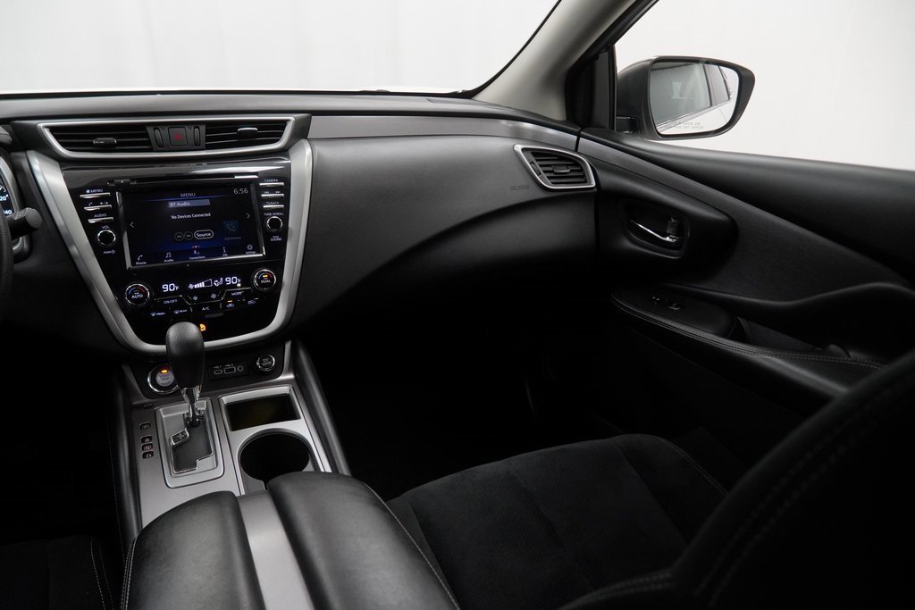 Used 2020 Nissan Murano S image 27