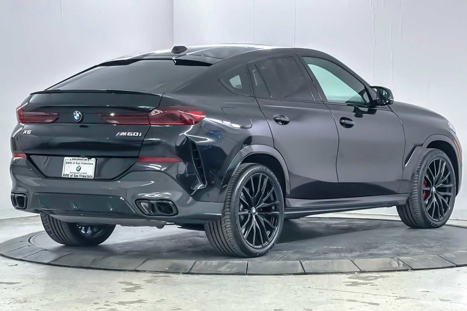 Used 2024 BMW X6 M60i image 2