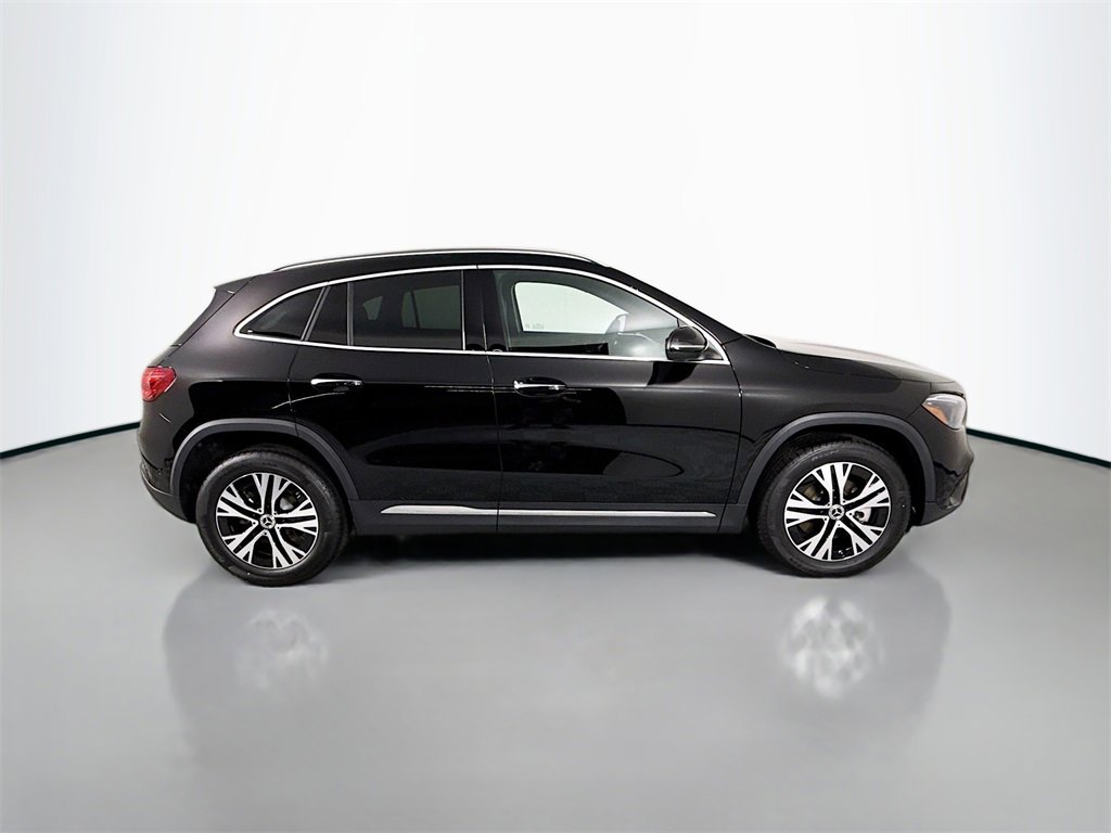 Used 2025 Mercedes-Benz GLA 250 4MATIC image 8