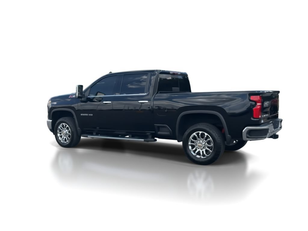 Used 2026 Chevrolet Silverado 2500 LTZ w/ LTZ Premium Package AWD/4WD image 6
