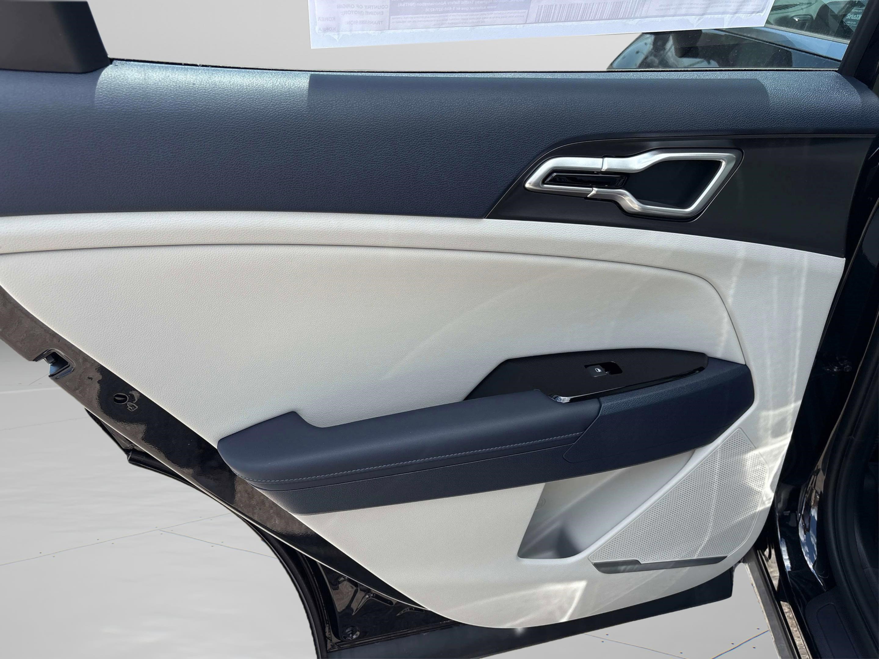 New 2025 Kia Sportage EX w/ EX Premium Package image 28