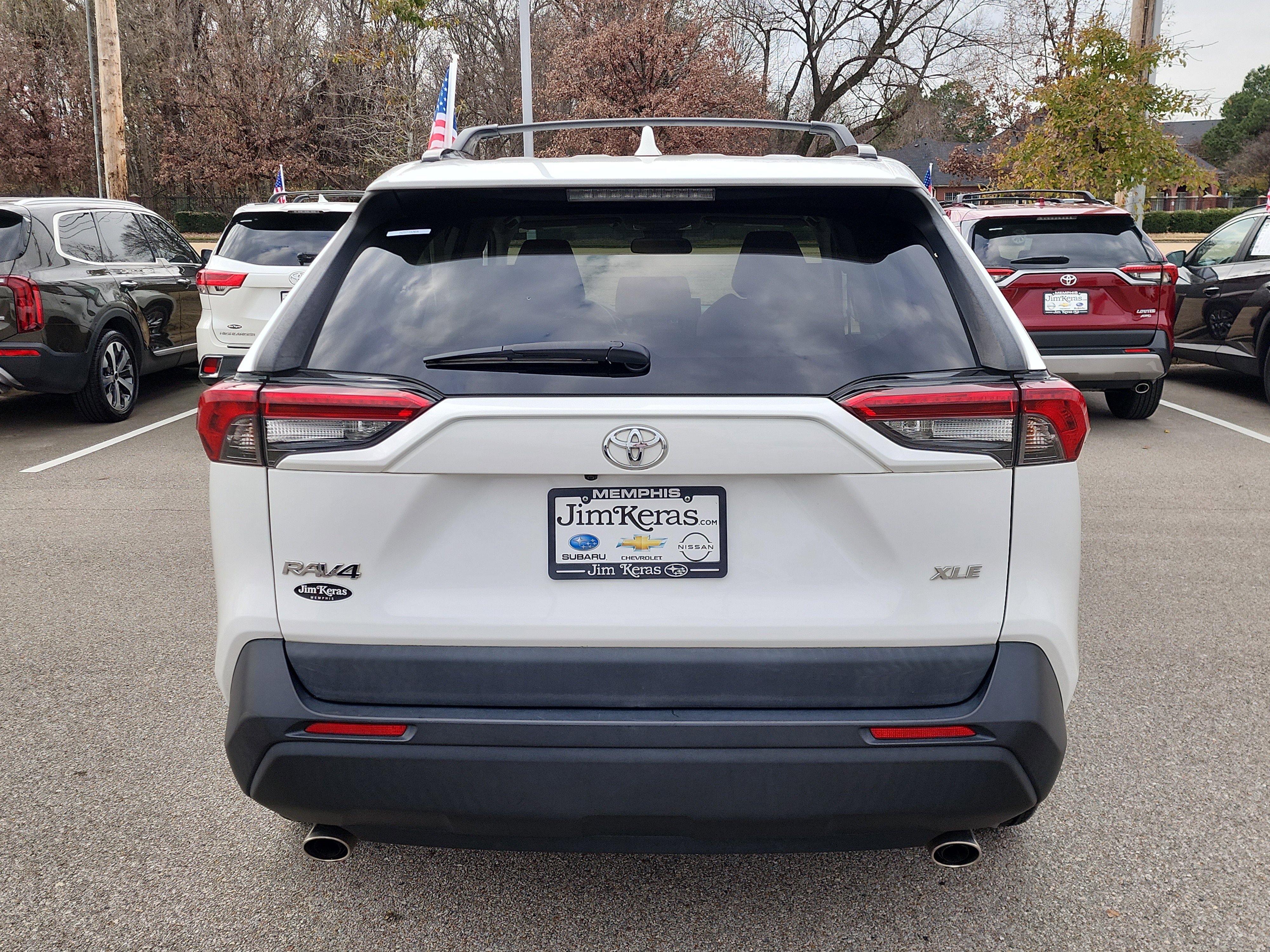 Used 2019 Toyota RAV4 XLE image 4