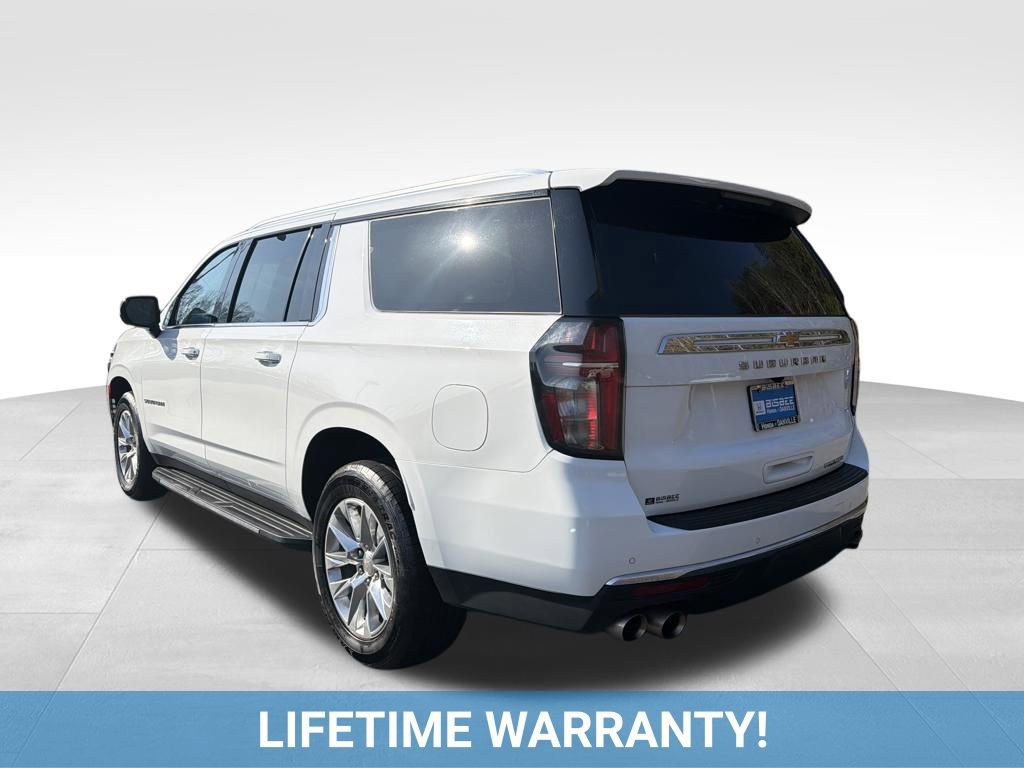Used 2023 Chevrolet Suburban Premier image 4