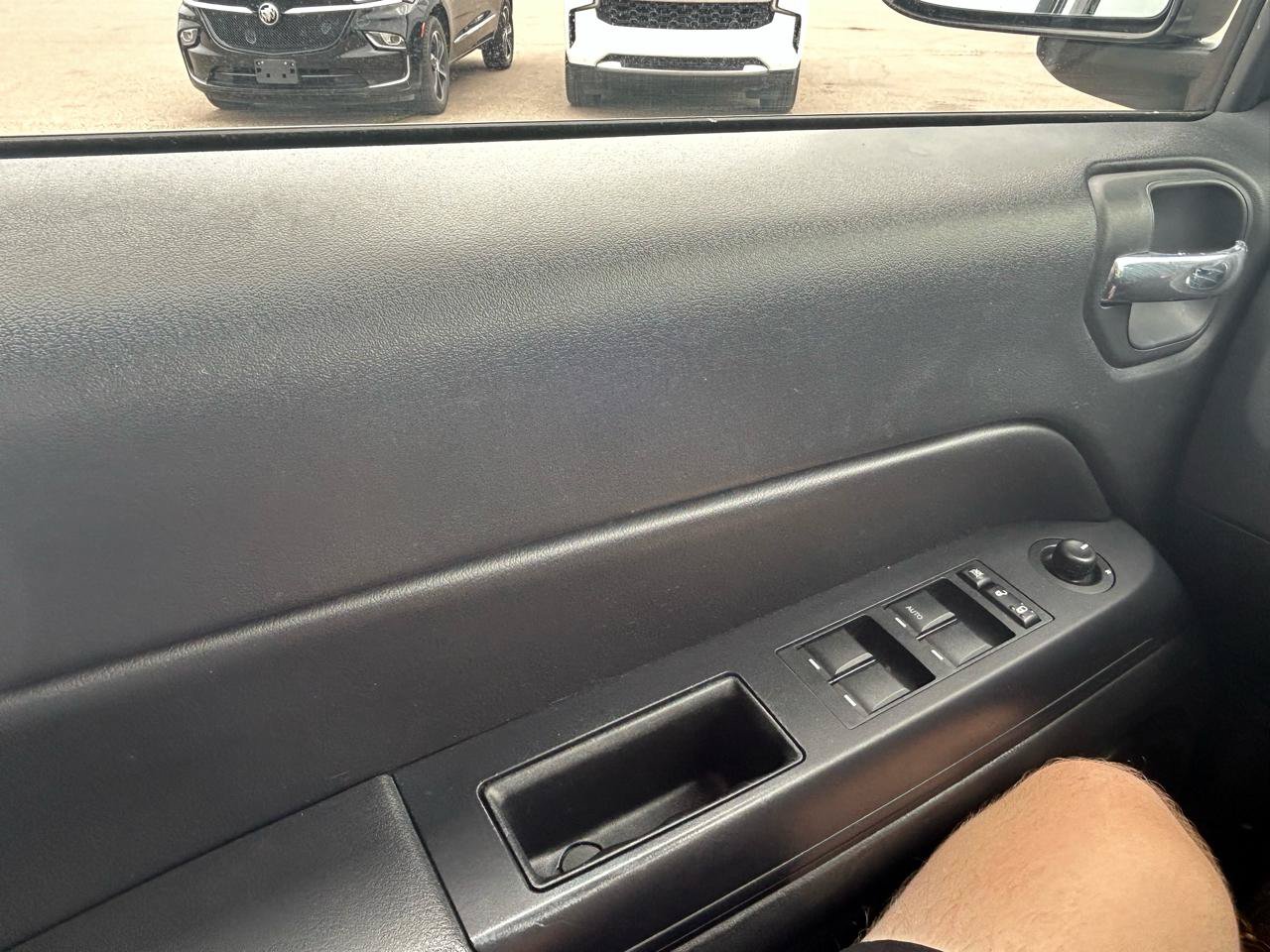 Used 2013 Jeep Compass Latitude w/ Premium Sound Group FWD image 25