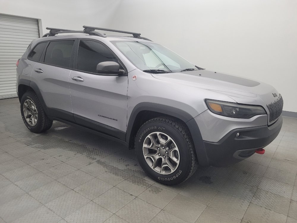 Used 2020 Jeep Cherokee Trailhawk image 11