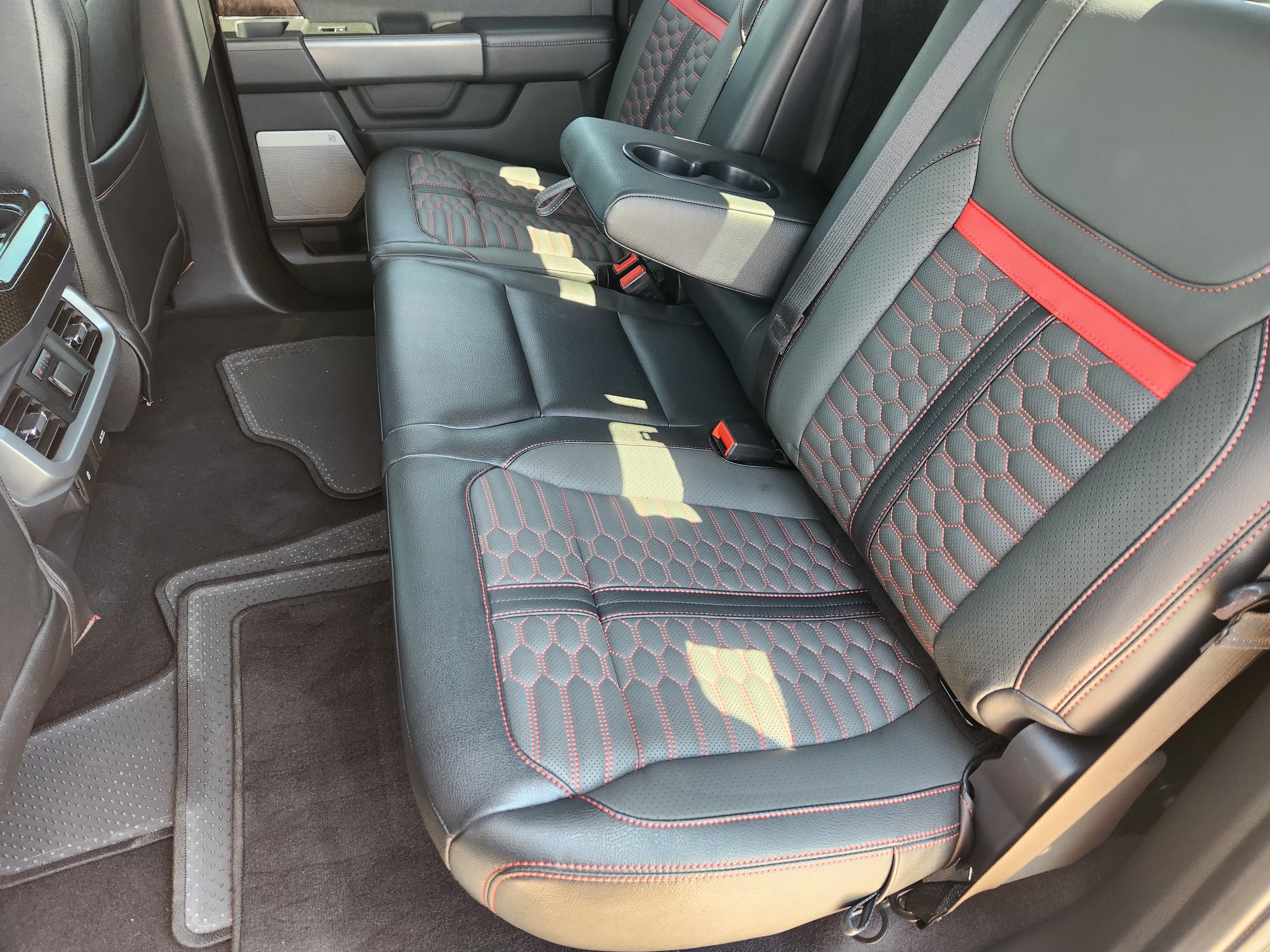Used 2023 Ford F150 Lariat w/ Equipment Group 502A High AWD/4WD image 32