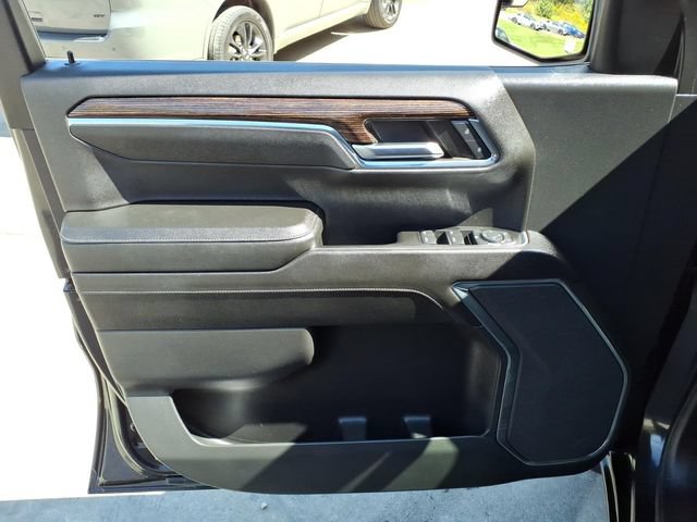 Used 2023 GMC Sierra 1500 SLE AWD/4WD image 17