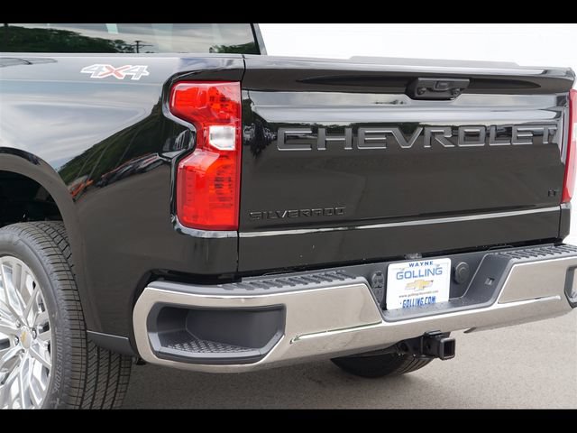 New 2026 Chevrolet Silverado 1500 LT w/ LPO, Dark Essentials Package AWD/4WD image 27