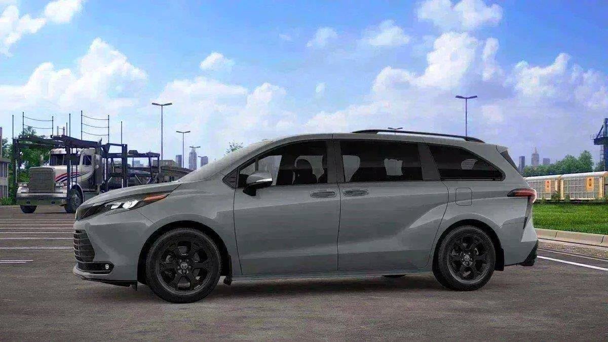New 2026 Toyota Sienna XLE Woodland Edition AWD/4WD image 91