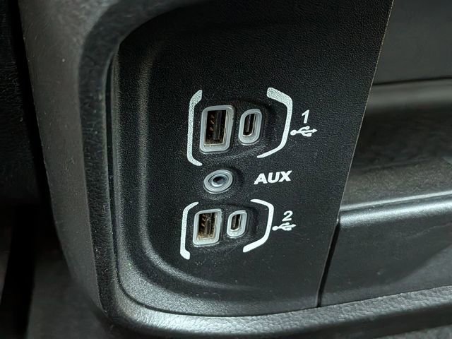 Used 2024 RAM 2500 Big Horn AWD/4WD image 22
