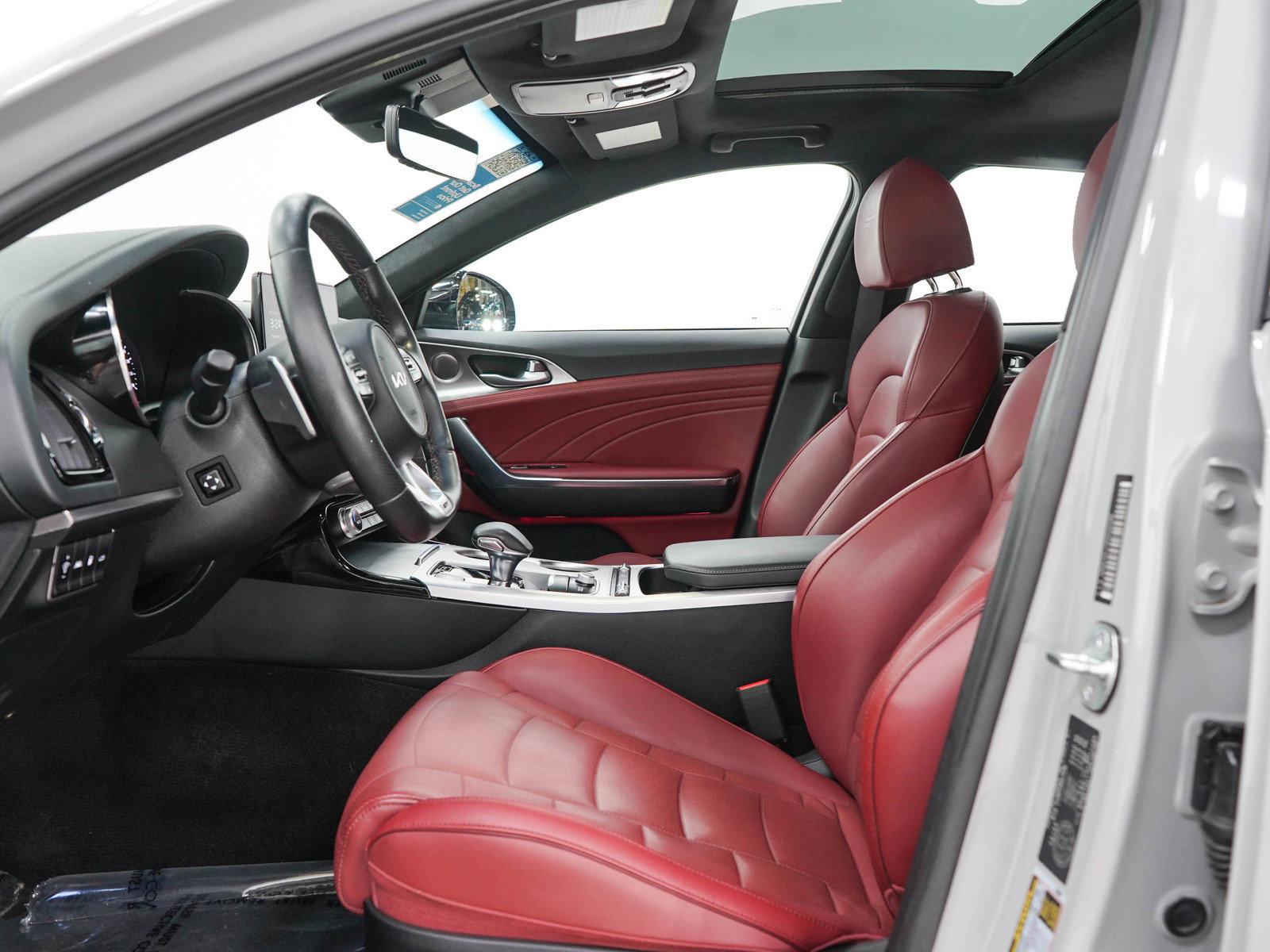 Used 2023 Kia Stinger GT2 AWD/4WD image 23
