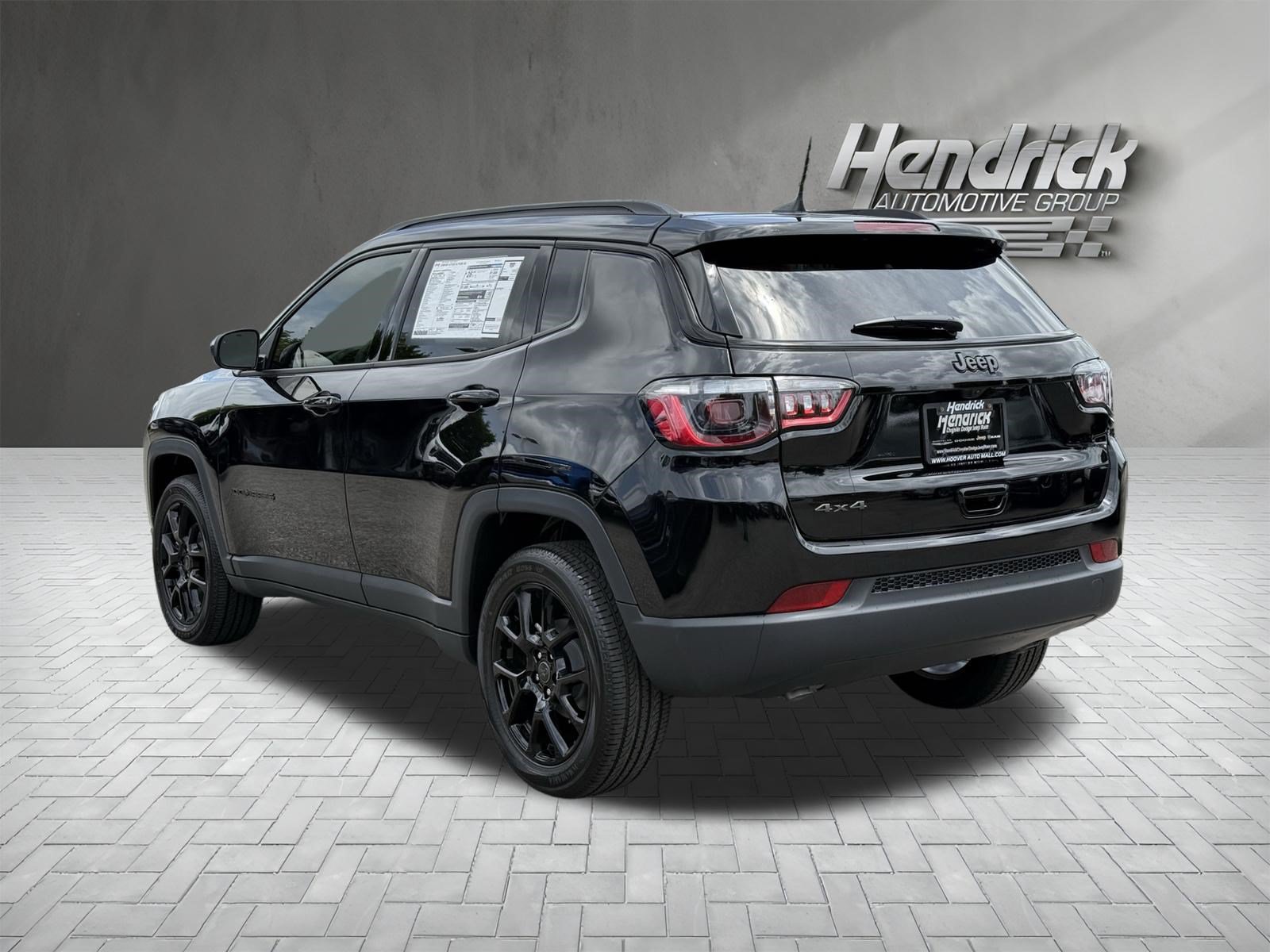 New 2026 Jeep Compass Latitude AWD/4WD image 8