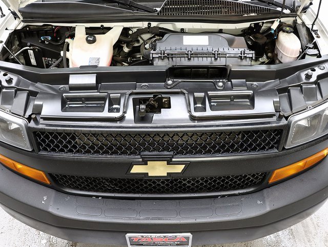 Used 2021 Chevrolet Express 2500 w/ Driver Convenience Package image 28