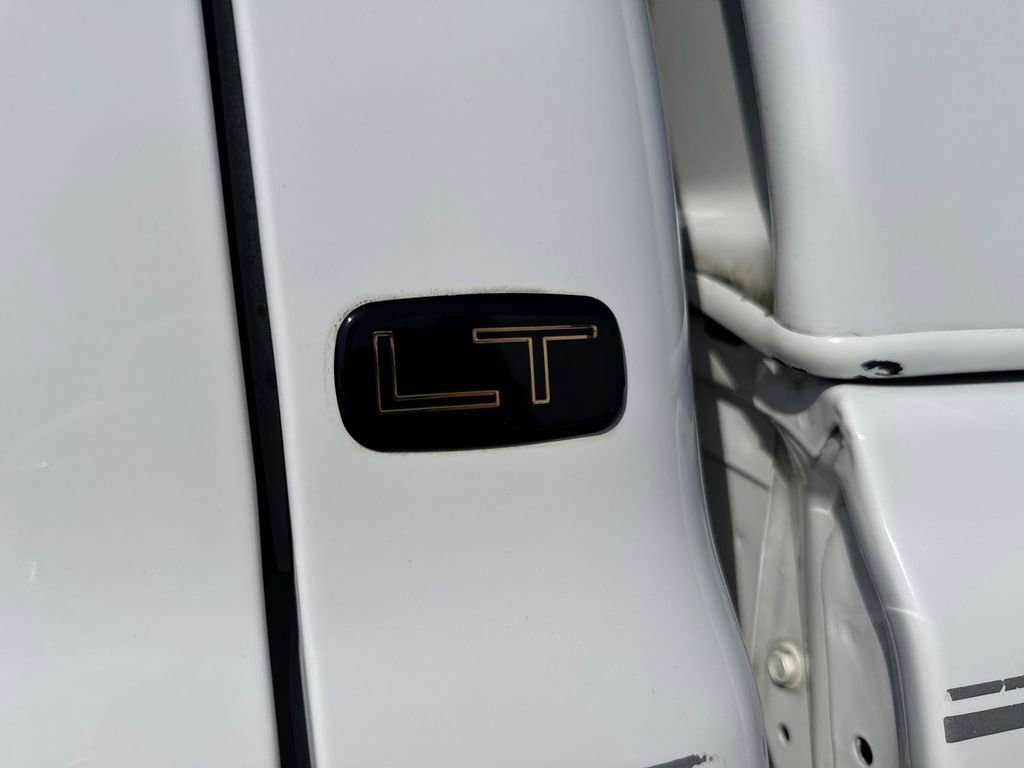 Used 2004 Chevrolet Silverado 2500 LT w/ Skid Plate Package image 25