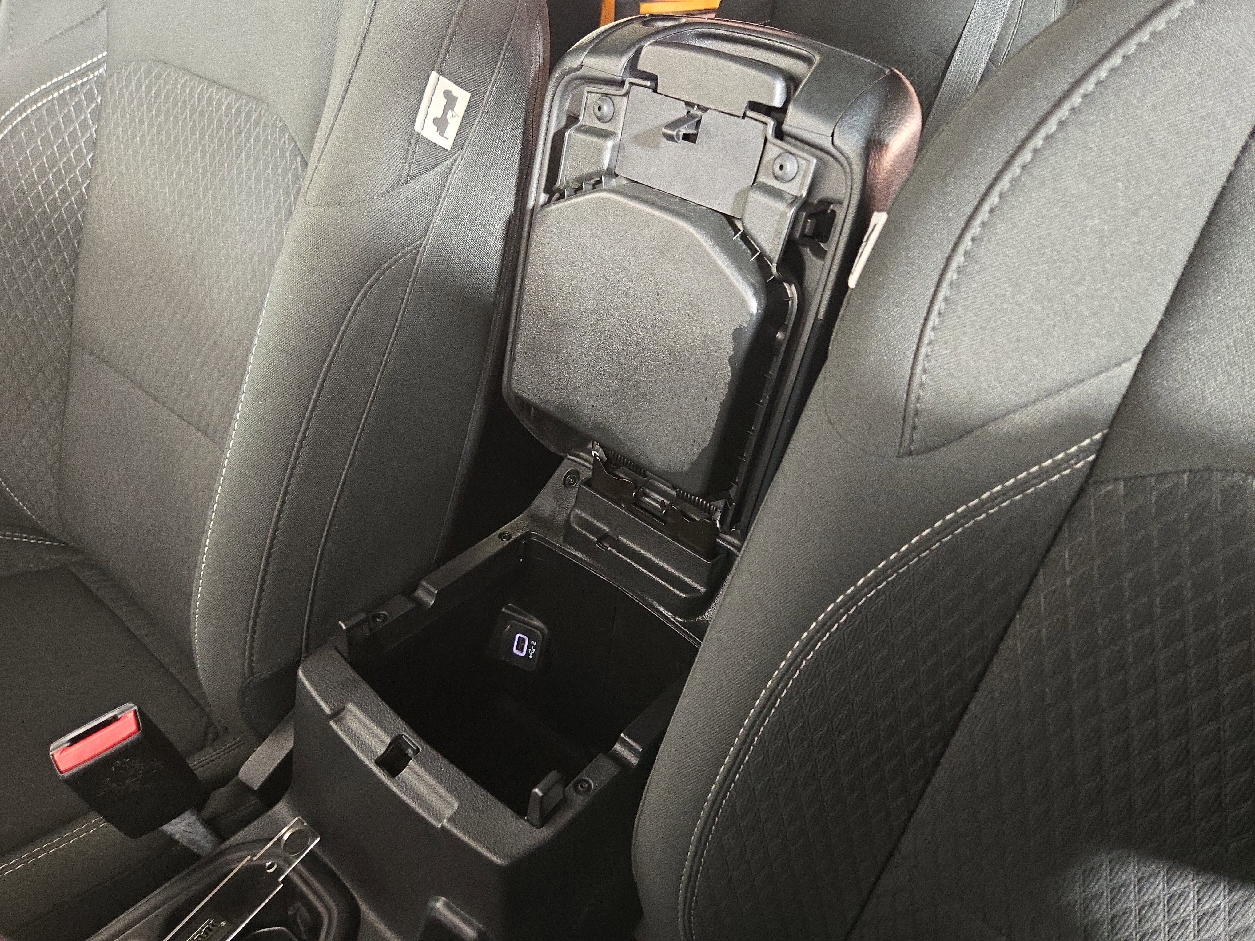 Used 2021 Jeep Wrangler Unlimited Sport image 30