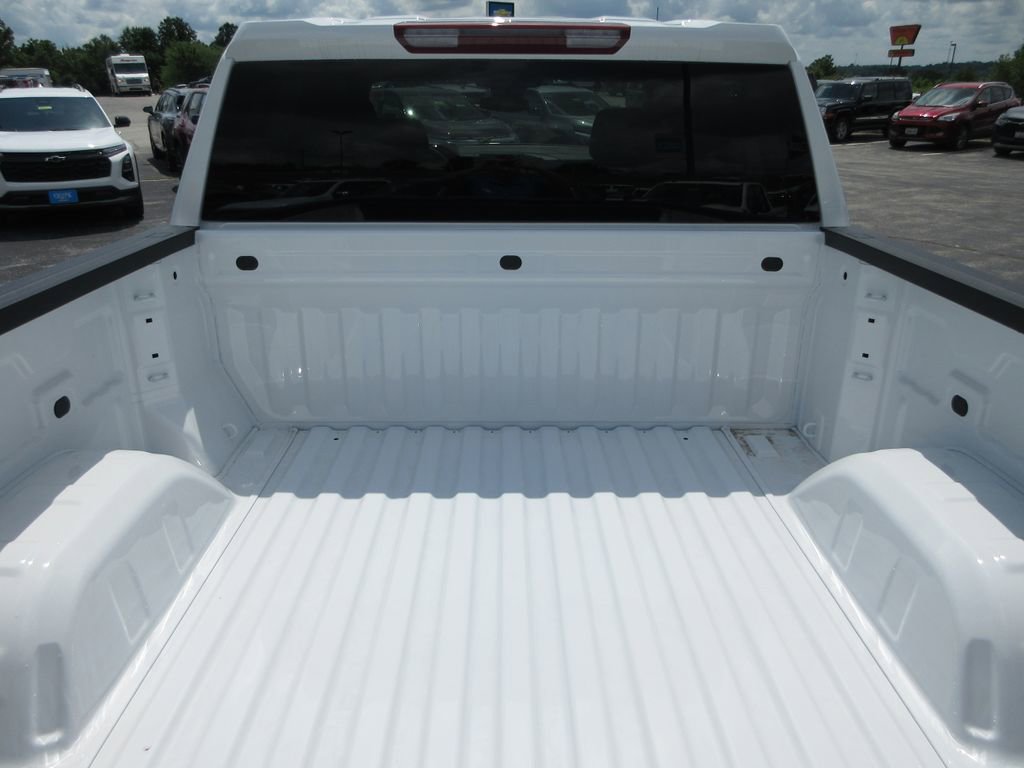 New 2026 Chevrolet Silverado 1500 LT AWD/4WD image 13