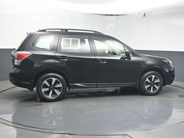 Used 2017 Subaru Forester 2.5i w/ Alloy Wheel Package AWD/4WD image 8