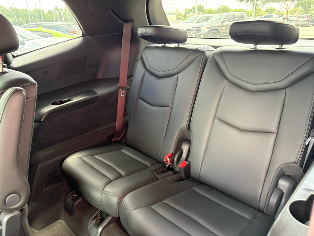 Used 2021 Cadillac XT6 Premium Luxury FWD image 33