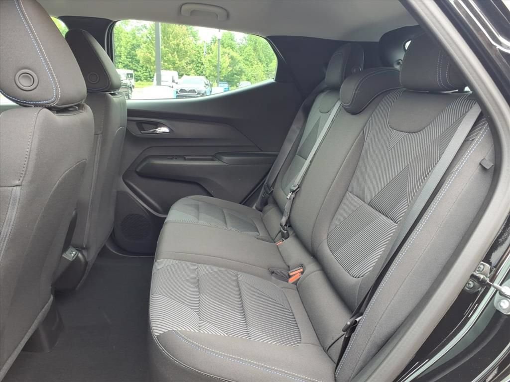 New 2027 Chevrolet Bolt LT FWD image 22