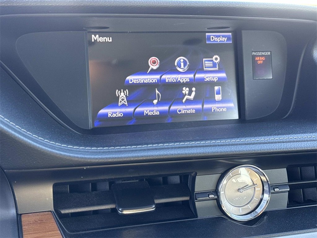 Used 2014 Lexus ES 300h image 11