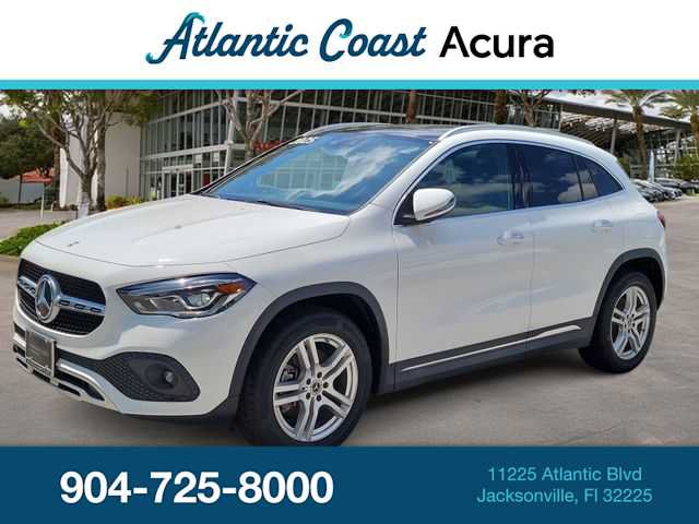 Used 2023 Mercedes-Benz GLA 250 4MATIC image 1