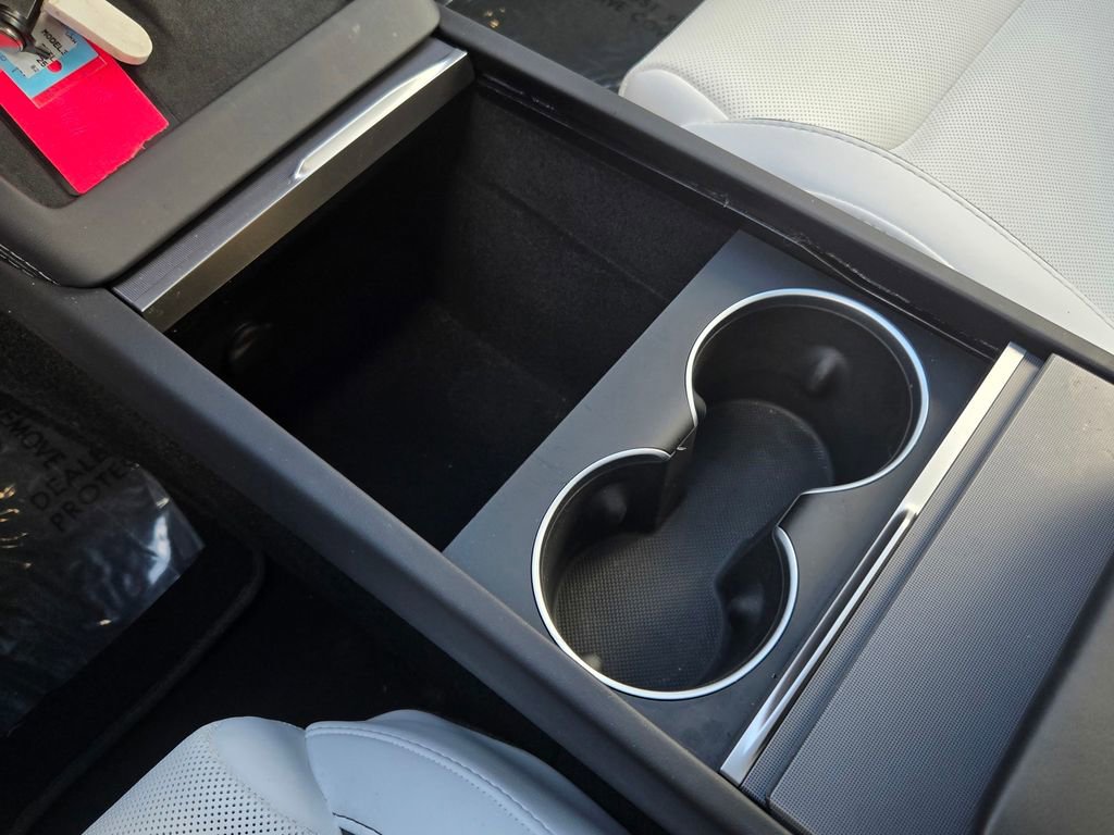 Used 2025 Tesla Model 3 Performance image 20