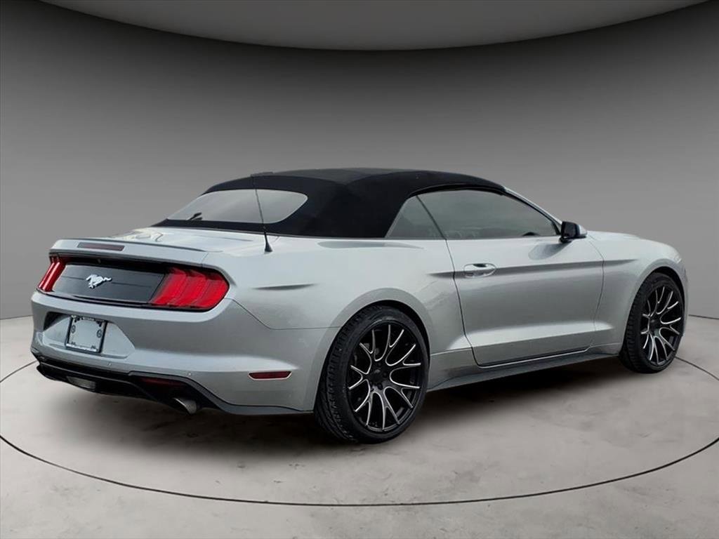 Used 2021 Ford Mustang Premium w/ Equipment Group 201A image 9