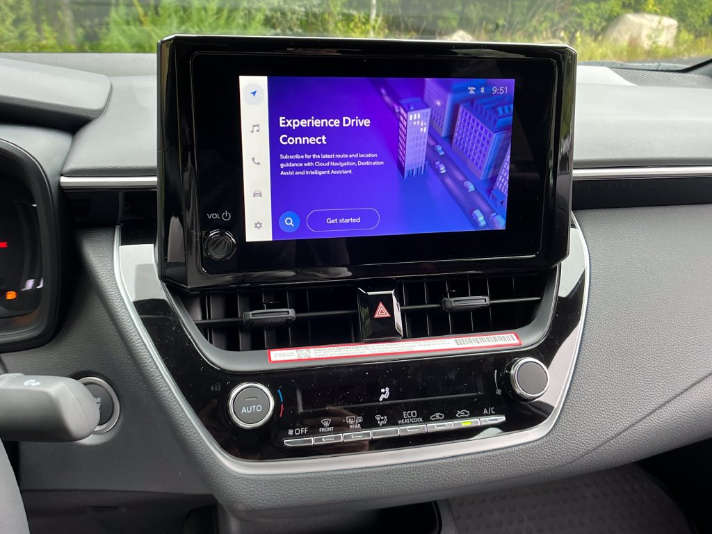 New 2026 Toyota Corolla SE FWD image 16