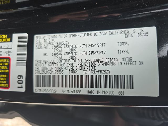 Used 2025 Toyota Tacoma SR5 image 34