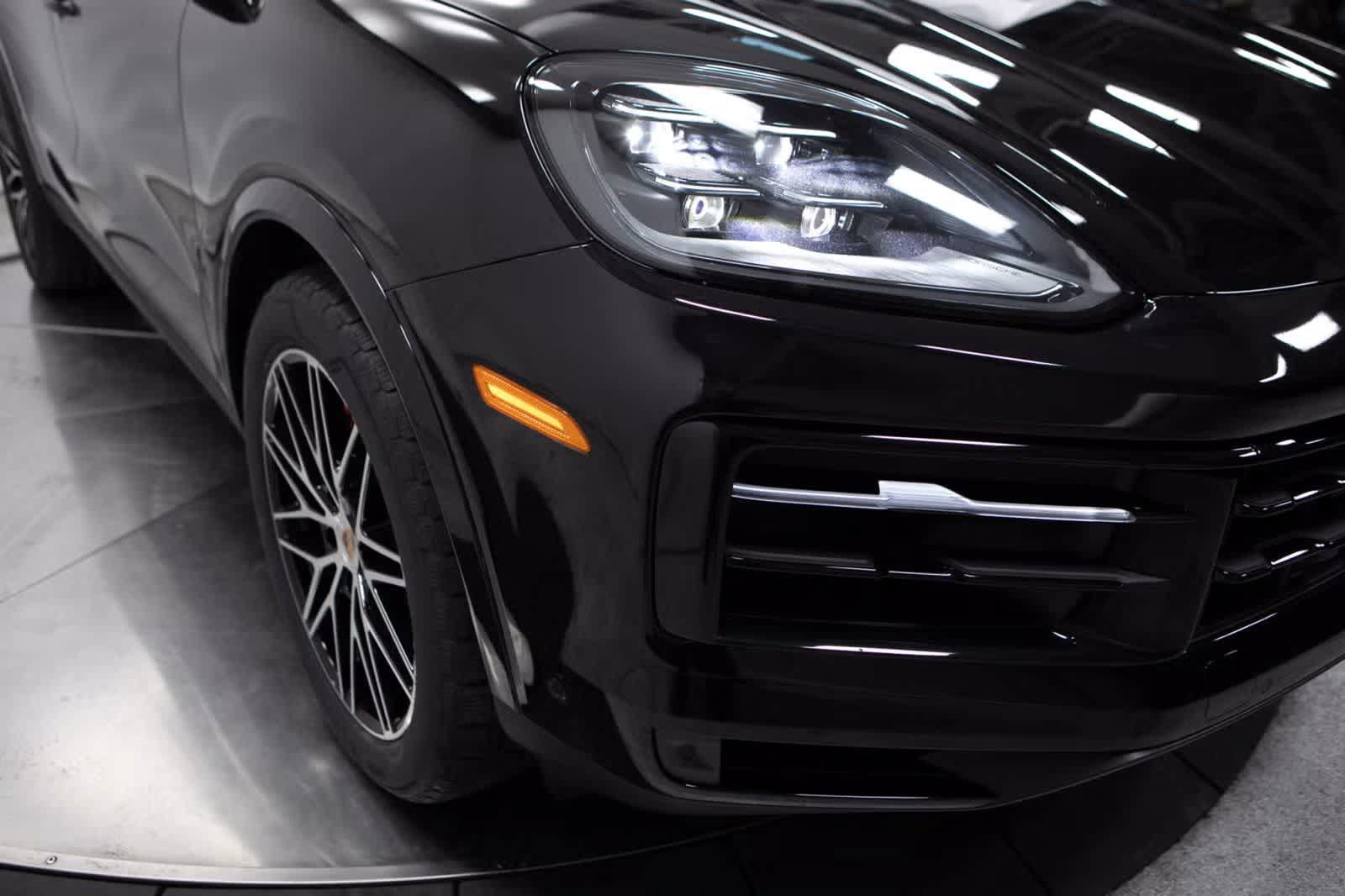 Certified 2026 Porsche Cayenne S AWD/4WD image 12