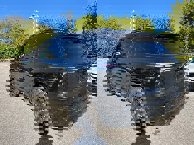 Used 2025 Chevrolet Traverse RS w/ LPO, Floor Liner Package image 3