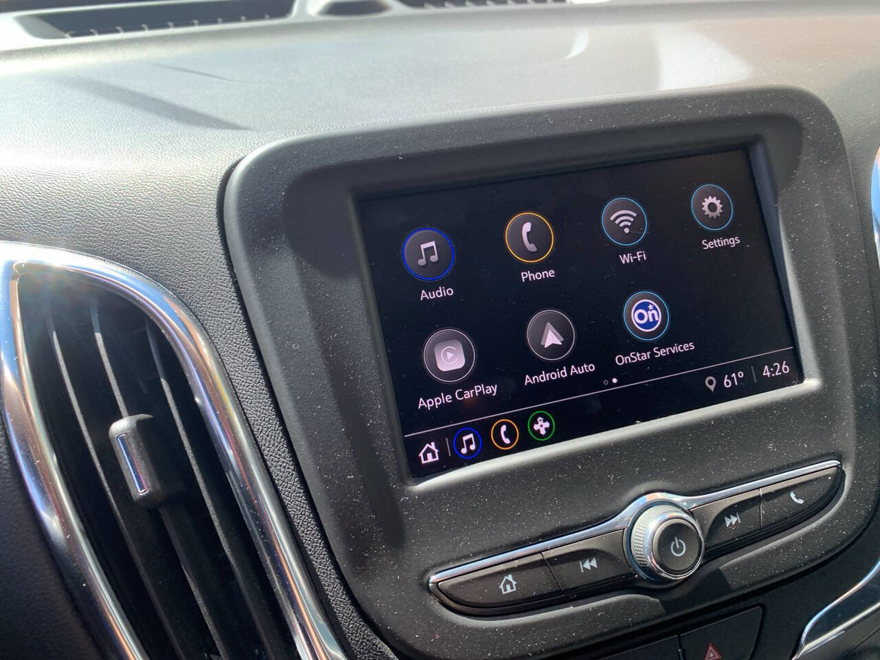 Used 2024 Chevrolet Equinox LT w/ LPO, Floor Liner Package AWD/4WD image 17