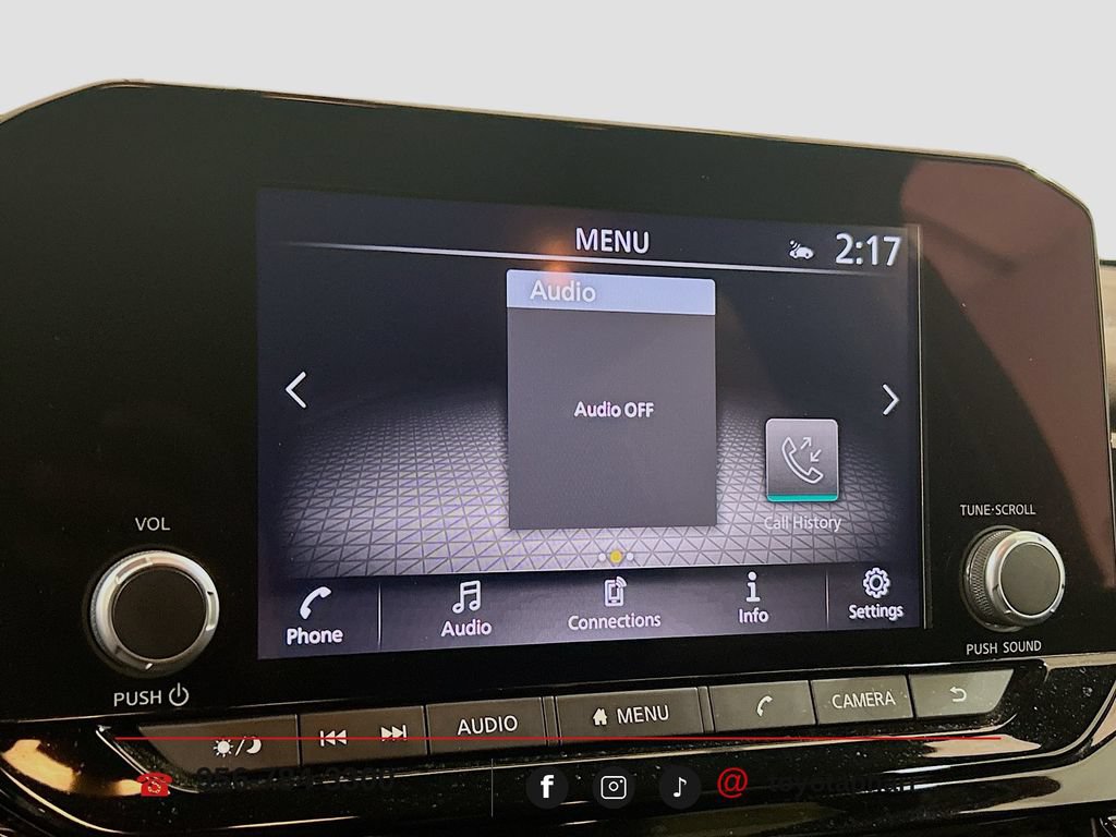 Used 2024 Nissan Pathfinder Rock Creek AWD/4WD image 13