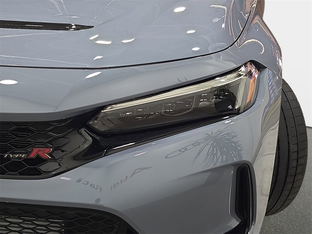 Used 2025 Honda Civic Type R image 33