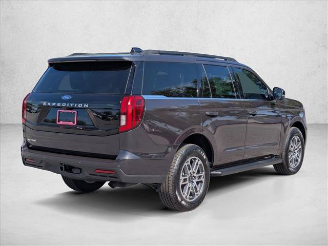 New 2026 Ford Expedition Active RWD image 2