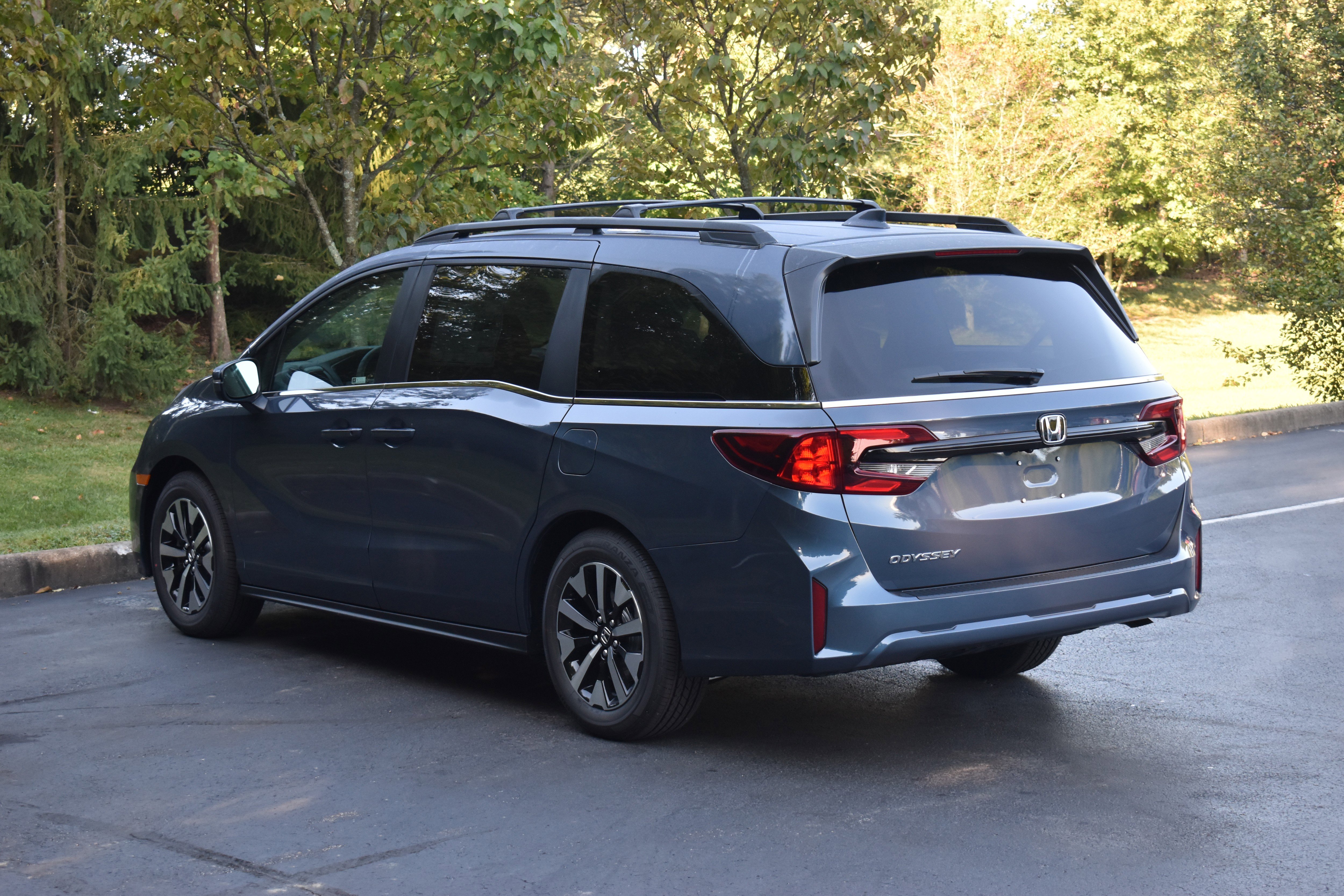 New 2026 Honda Odyssey EX-L image 5