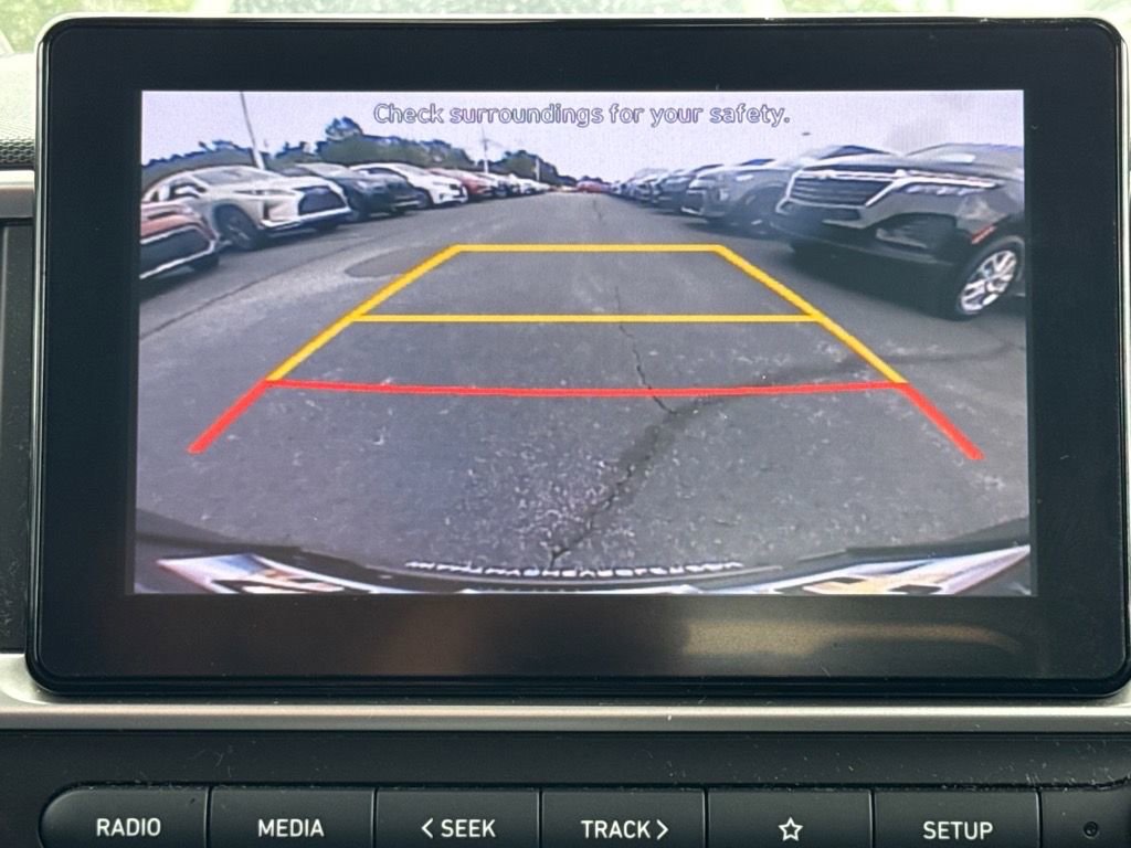 Used 2022 Hyundai Venue SEL w/ Cargo Package image 24