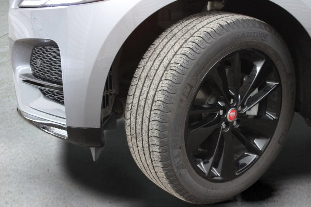 Used 2022 Jaguar F-PACE S AWD/4WD image 47