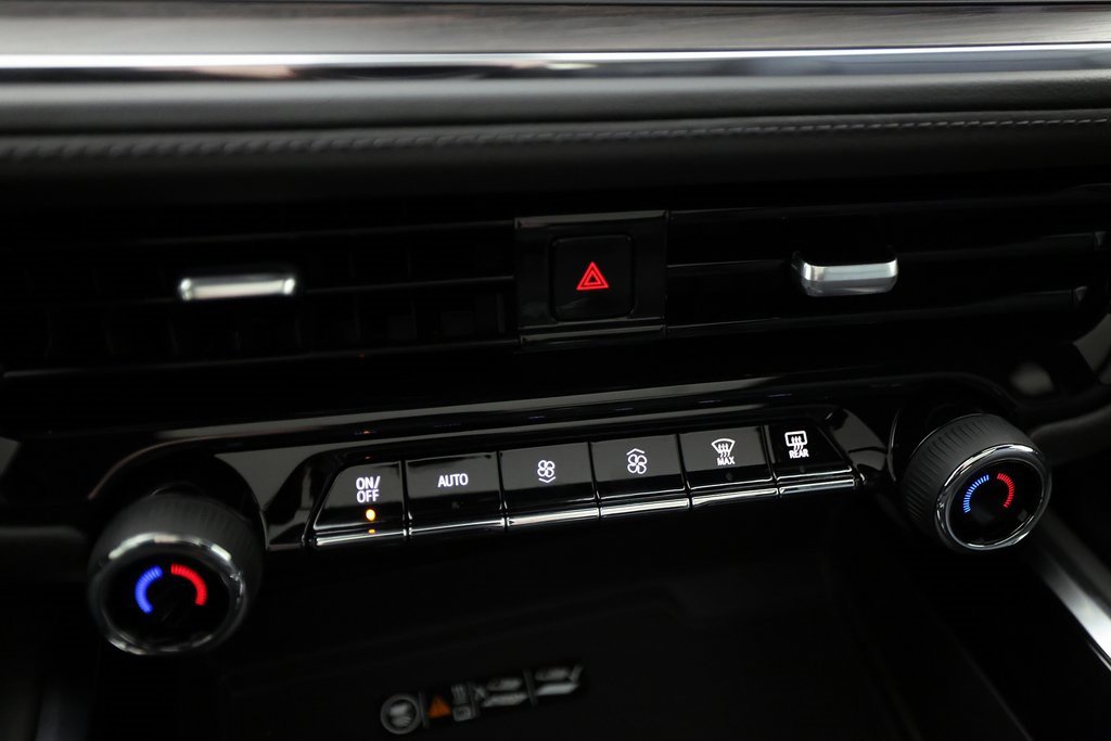 Used 2026 Chevrolet Tahoe Z71 w/ Comfort Package image 29