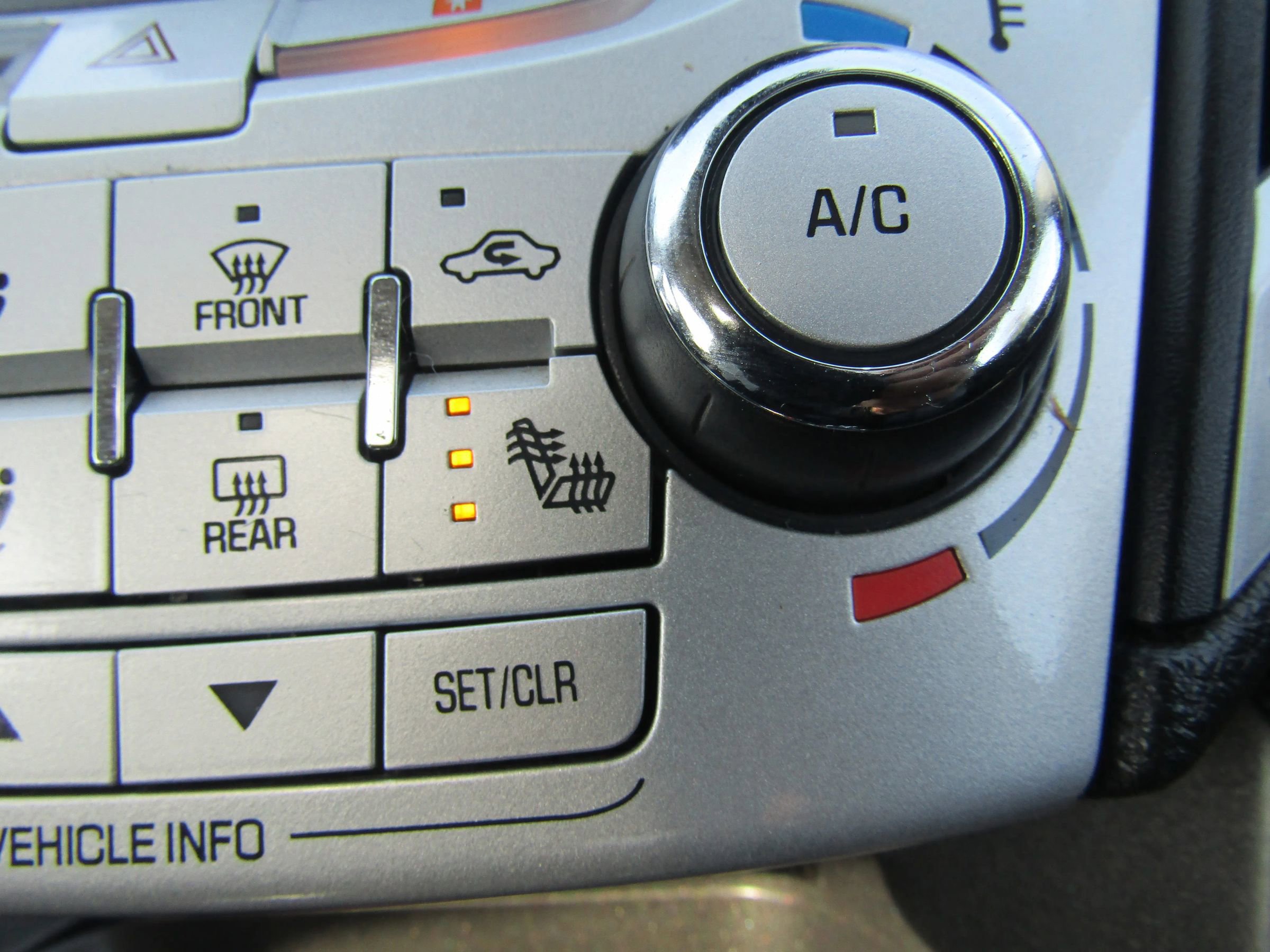 Used 2015 GMC Terrain SLT w/ Open Road Package image 30