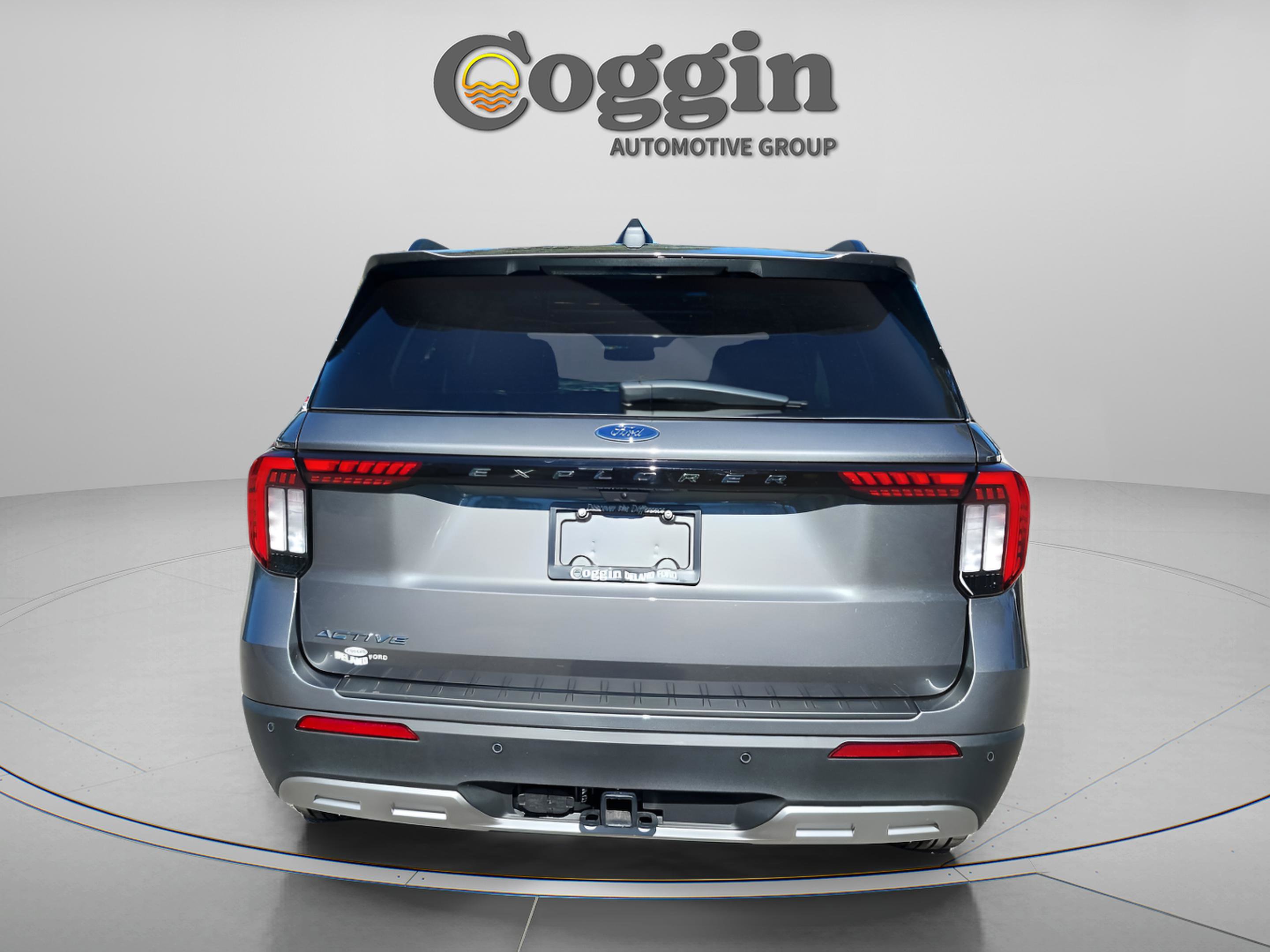 New 2026 Ford Explorer Active w/ Active Comfort Package image 5