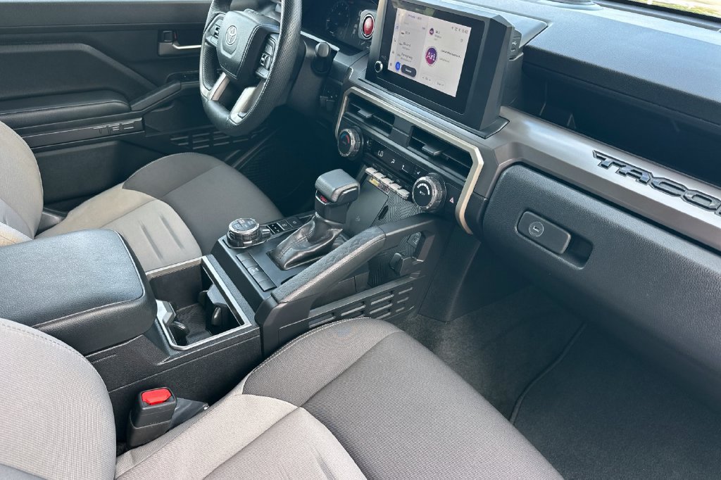 Used 2024 Toyota Tacoma TRD Off-Road w/ TRD Off Road Upgrade Package AWD/4WD image 19