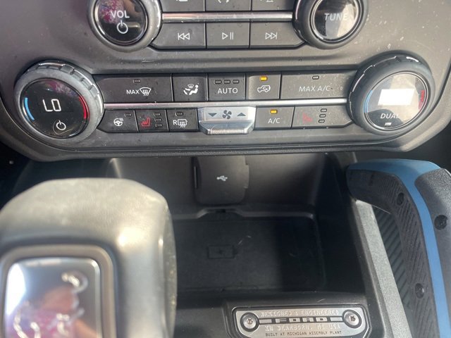 Used 2023 Ford Bronco Wildtrak image 30