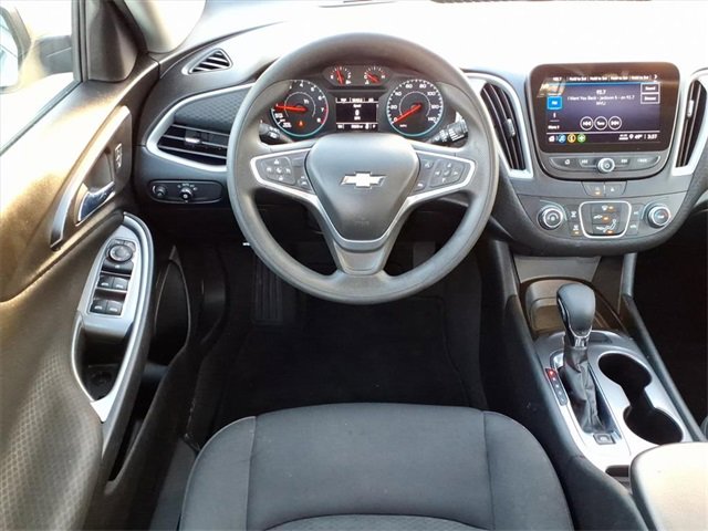 Used 2023 Chevrolet Malibu LS image 11