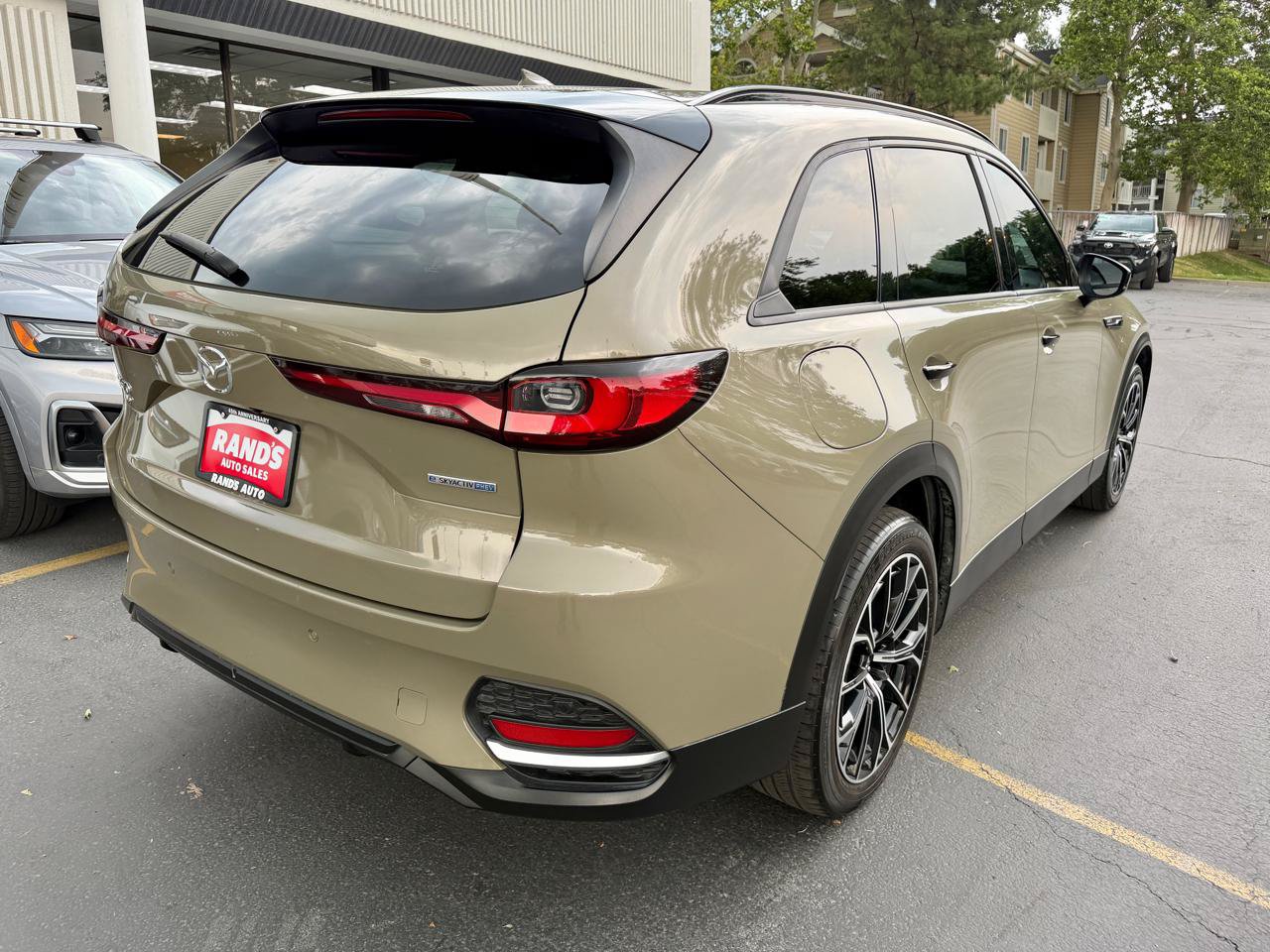 Used 2025 MAZDA CX-70 Plug-In Hybrid w/ Premium Plus AWD/4WD image 7