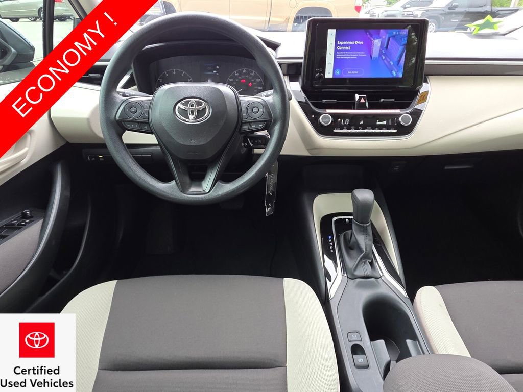 Certified 2025 Toyota Corolla LE FWD image 7