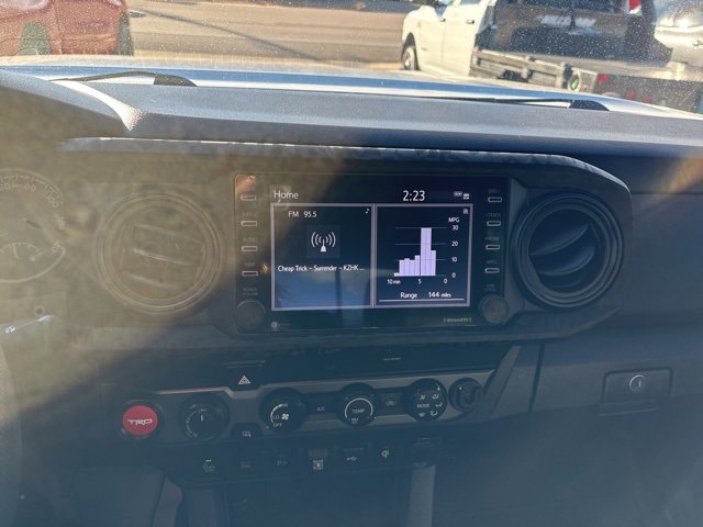 Used 2020 Toyota Tacoma TRD Off-Road image 24