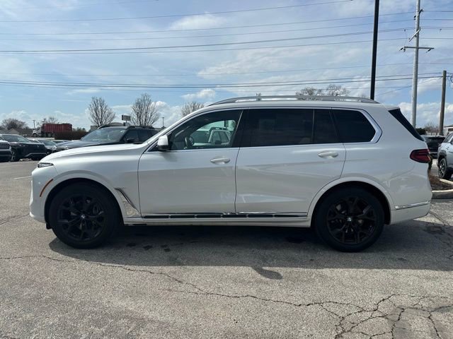 Certified 2025 BMW X7 xDrive40i w/ Premium Package image 4