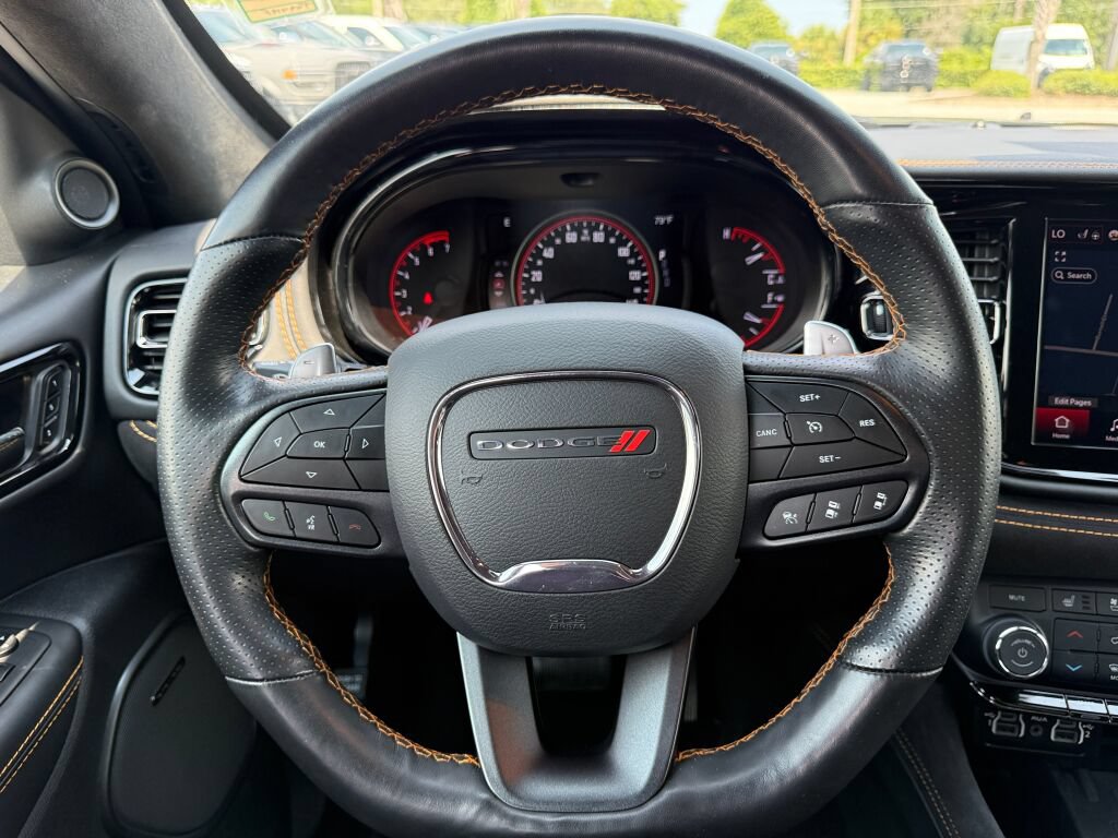 Used 2023 Dodge Durango R/T w/ Hemi Orange Plus Package AWD/4WD image 15