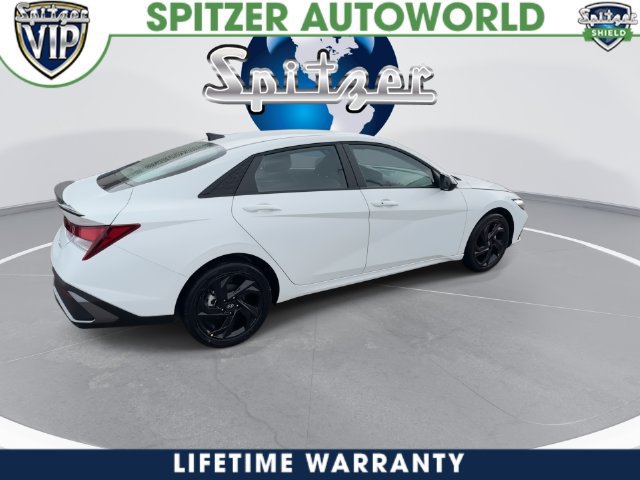 New 2026 Hyundai Elantra Sport FWD image 15